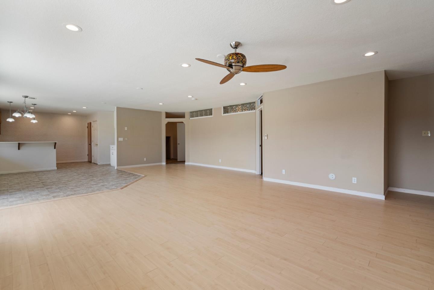 771 Santa Ana Valley RD