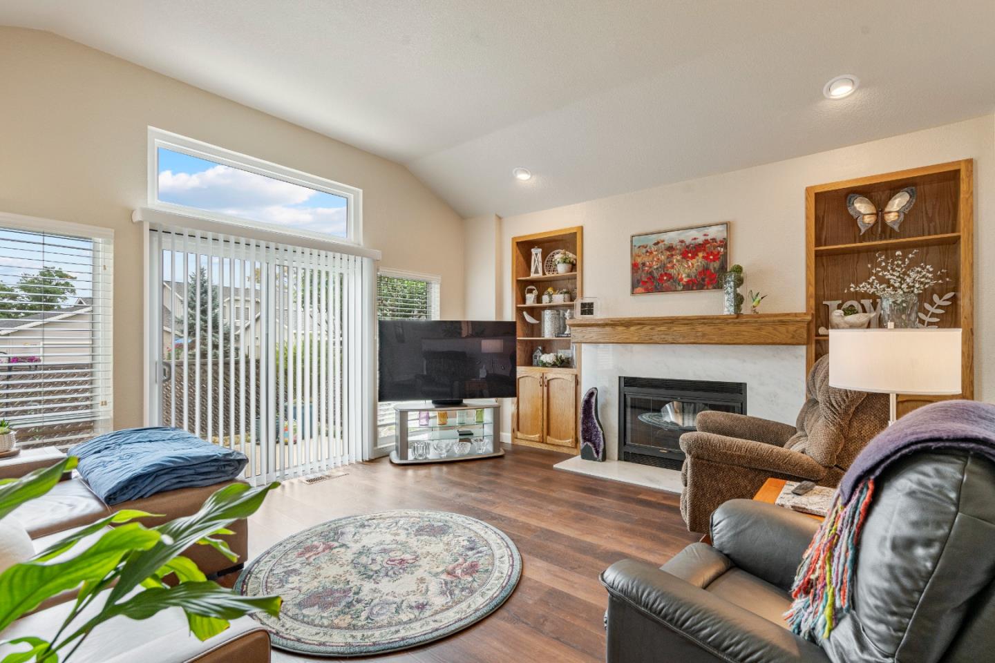 840 Helen Drive