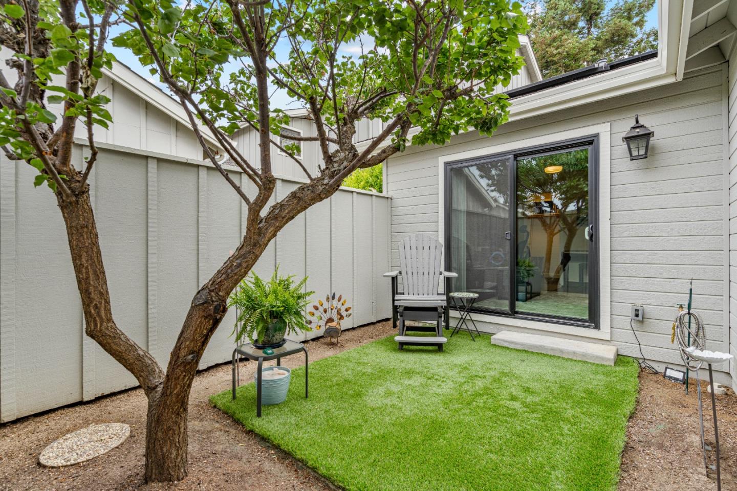 840 Helen Drive