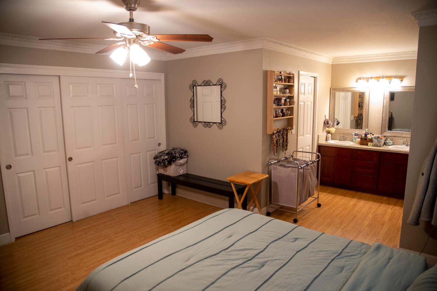 1355 King George Court