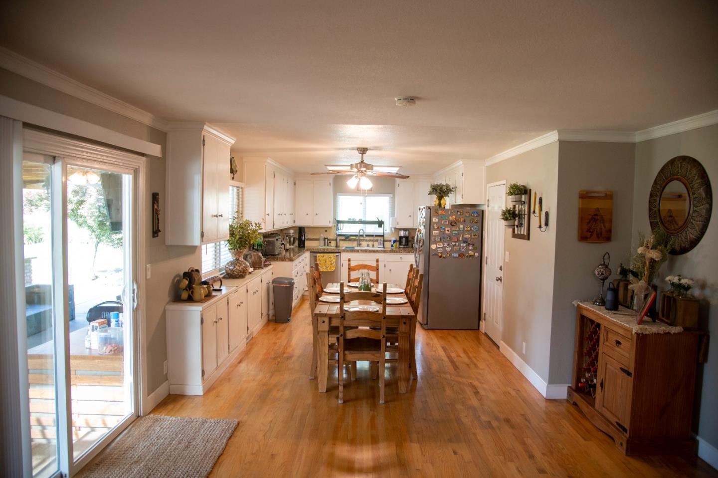 1355 King George Court