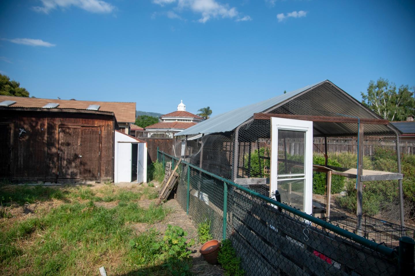 1355 King George Court