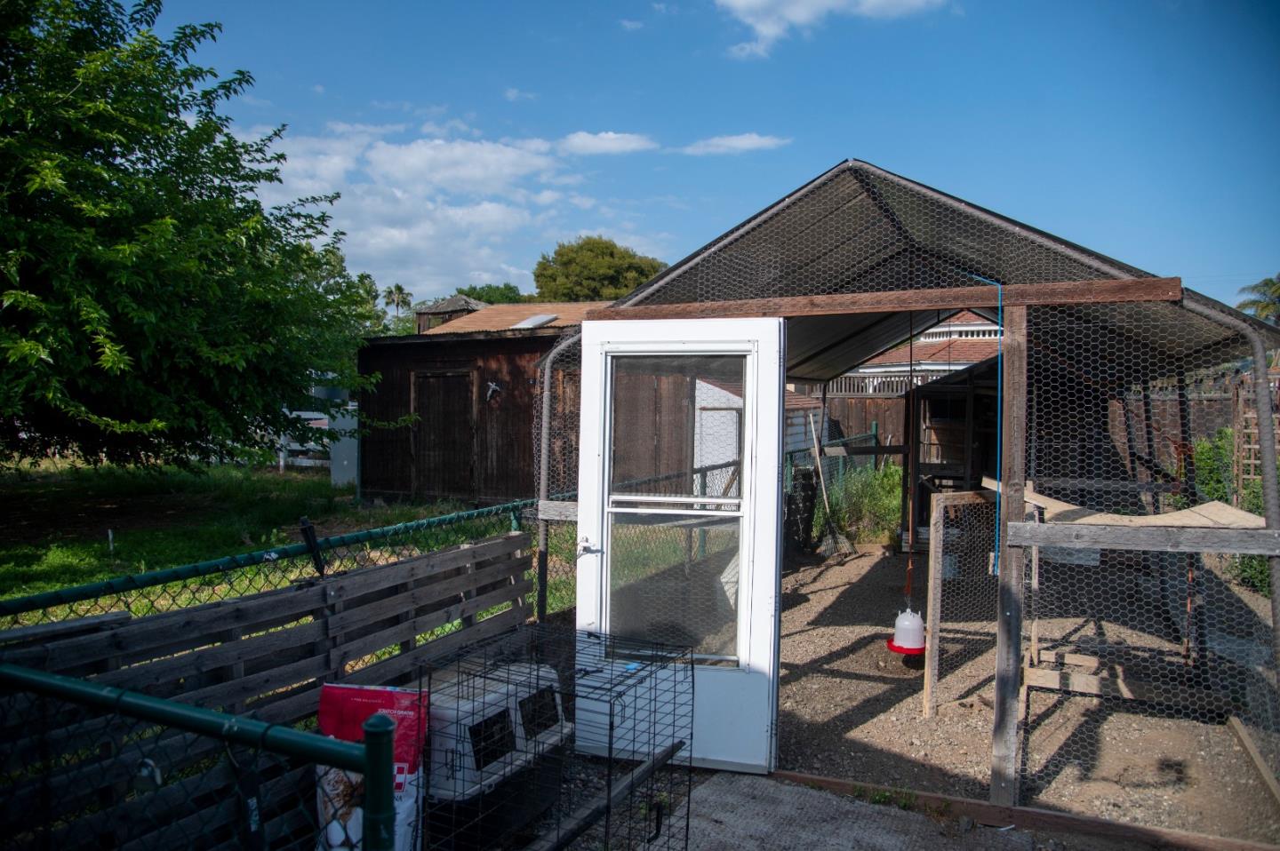 1355 King George Court