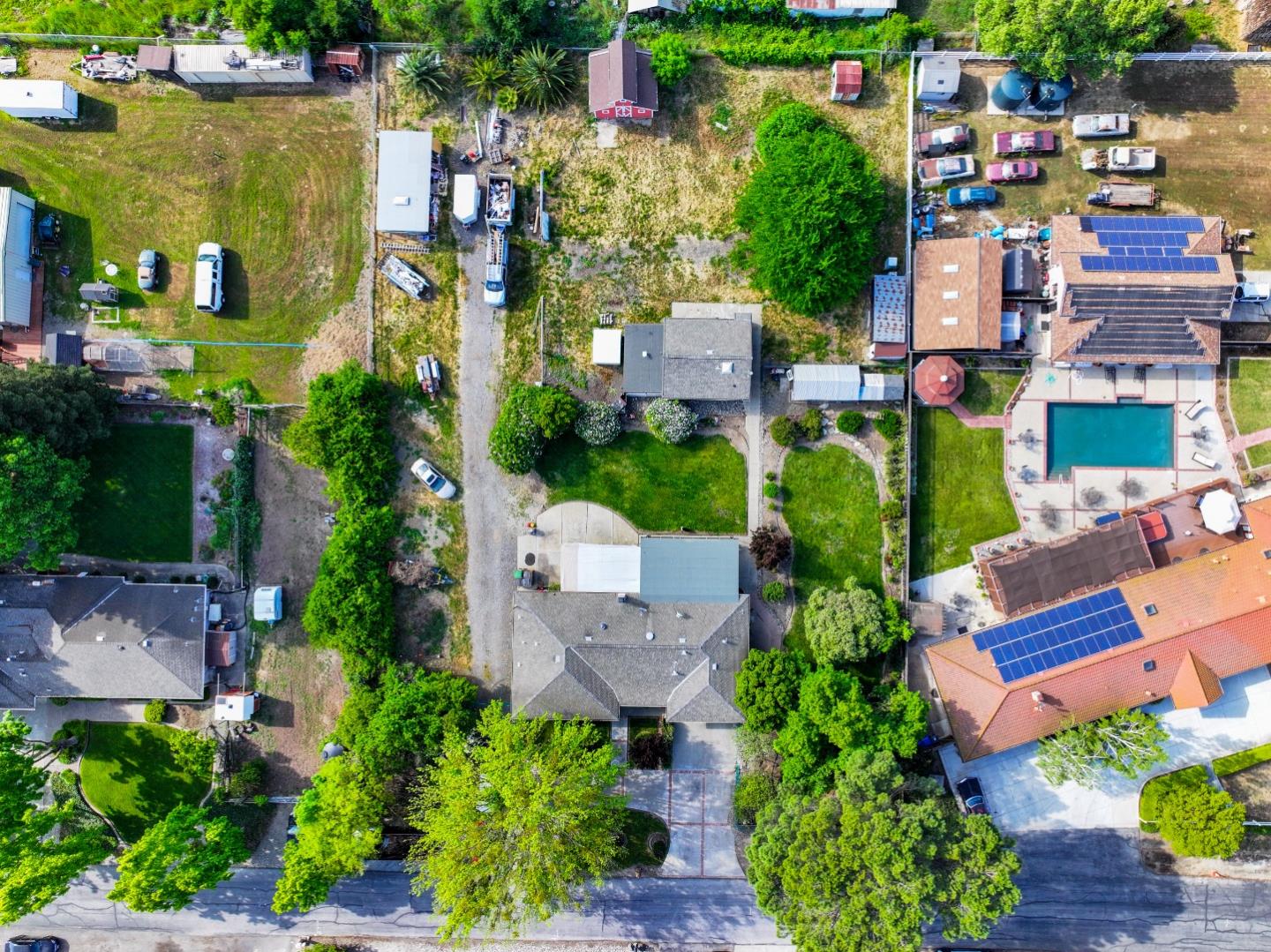 1355 King George Court