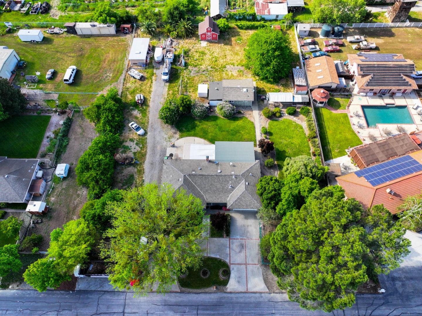 1355 King George Court