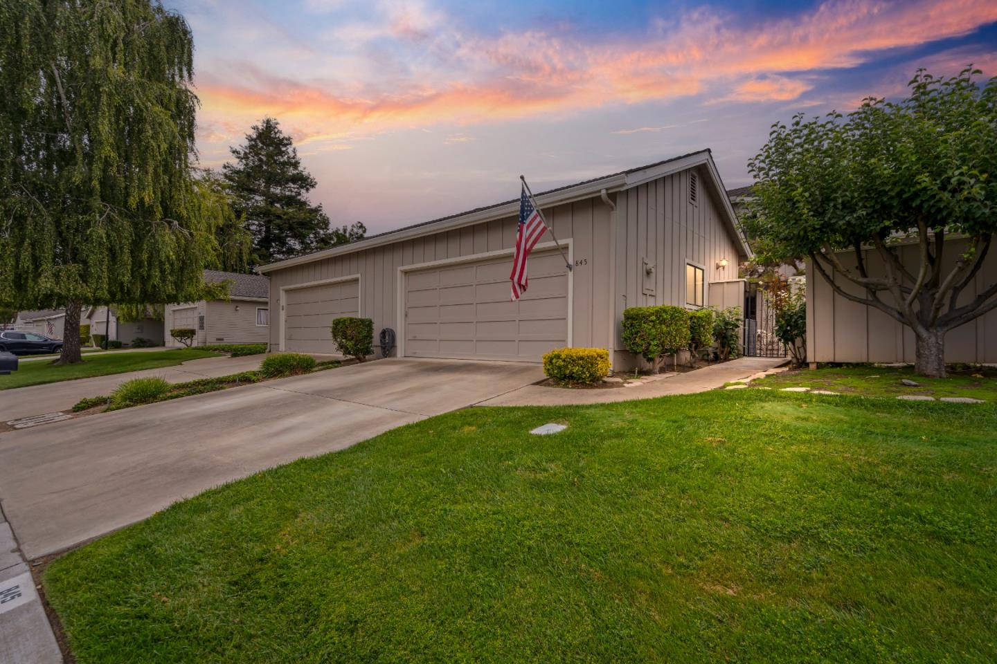 845 Helen Drive