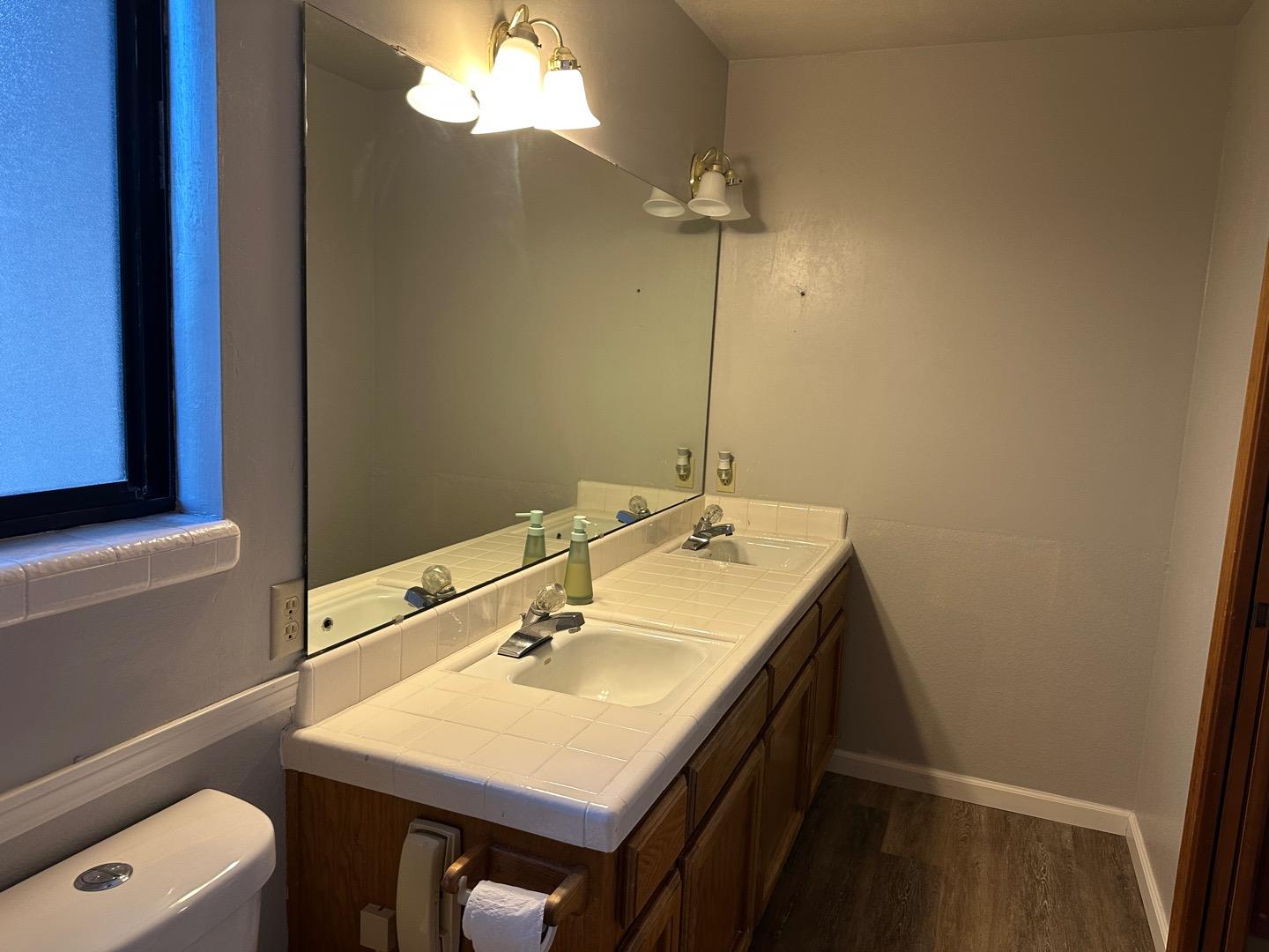 1670 Sausalito Drive