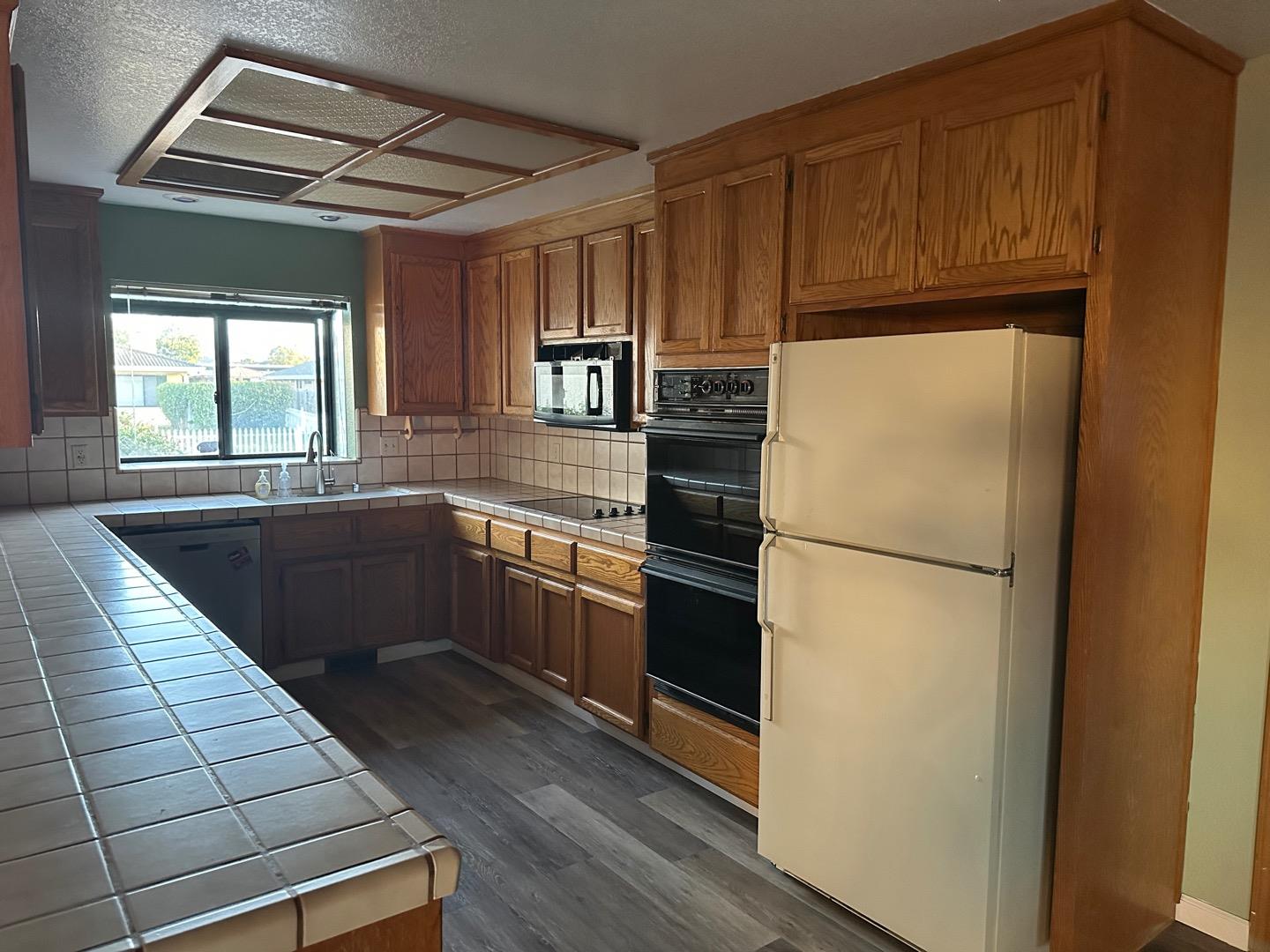 1670 Sausalito Drive