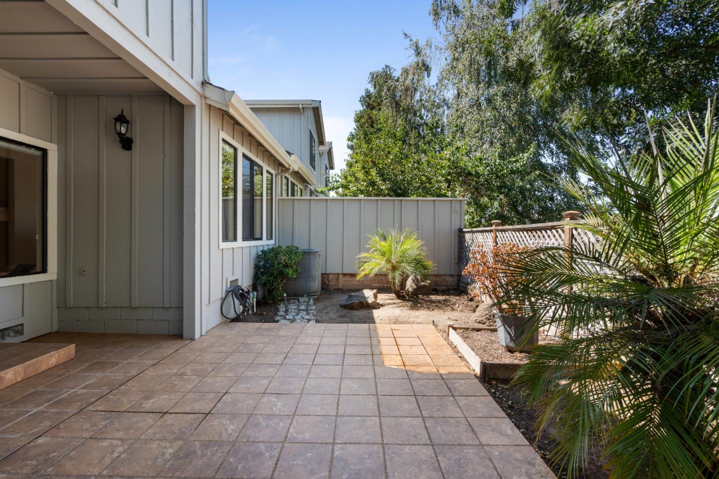 824 Helen Drive