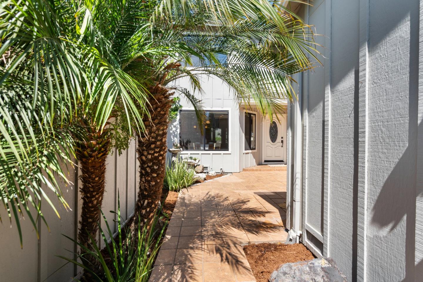 824 Helen Drive