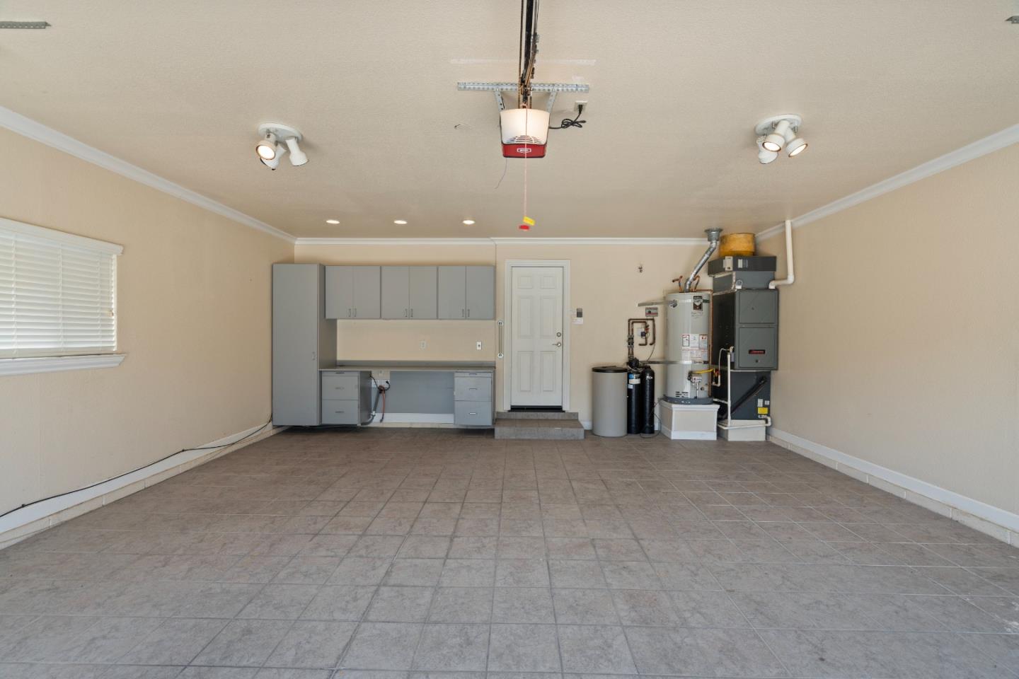 824 Helen Drive