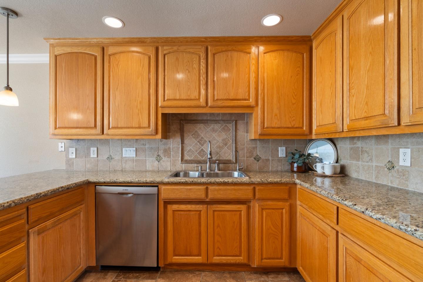 824 Helen Drive