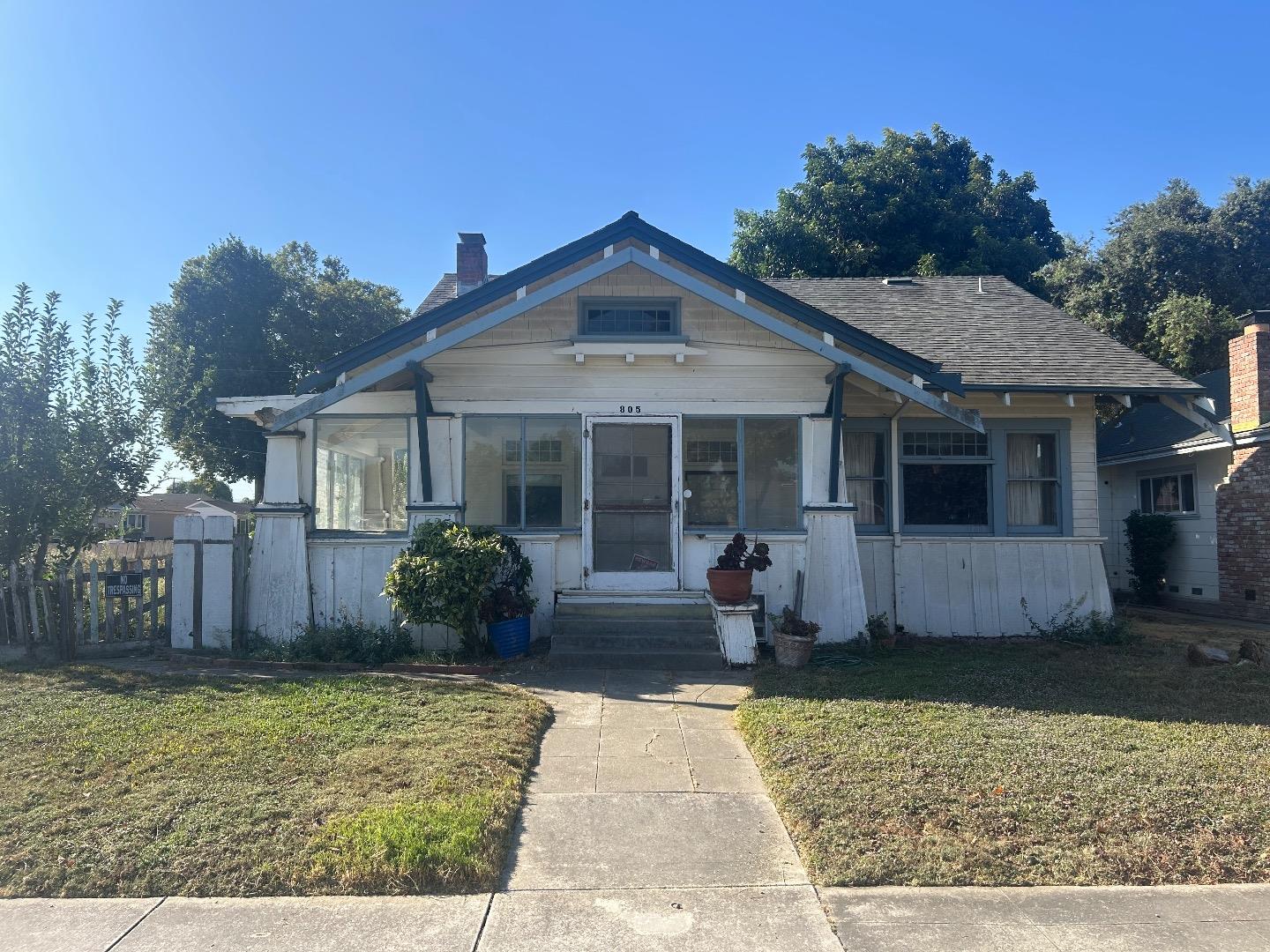805 5th Street
