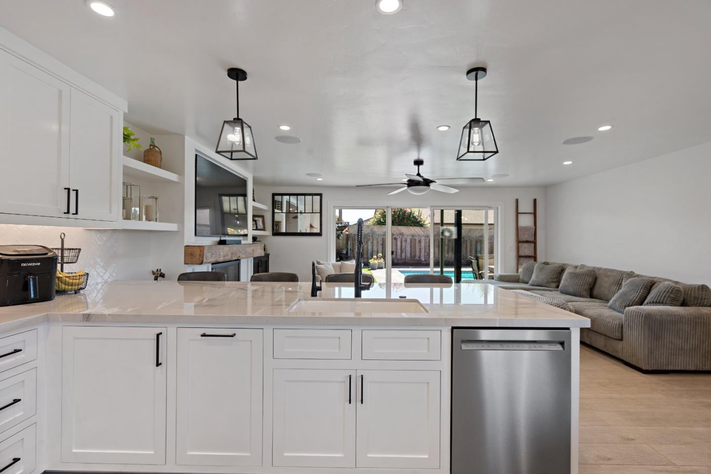 1231 Westward Drive