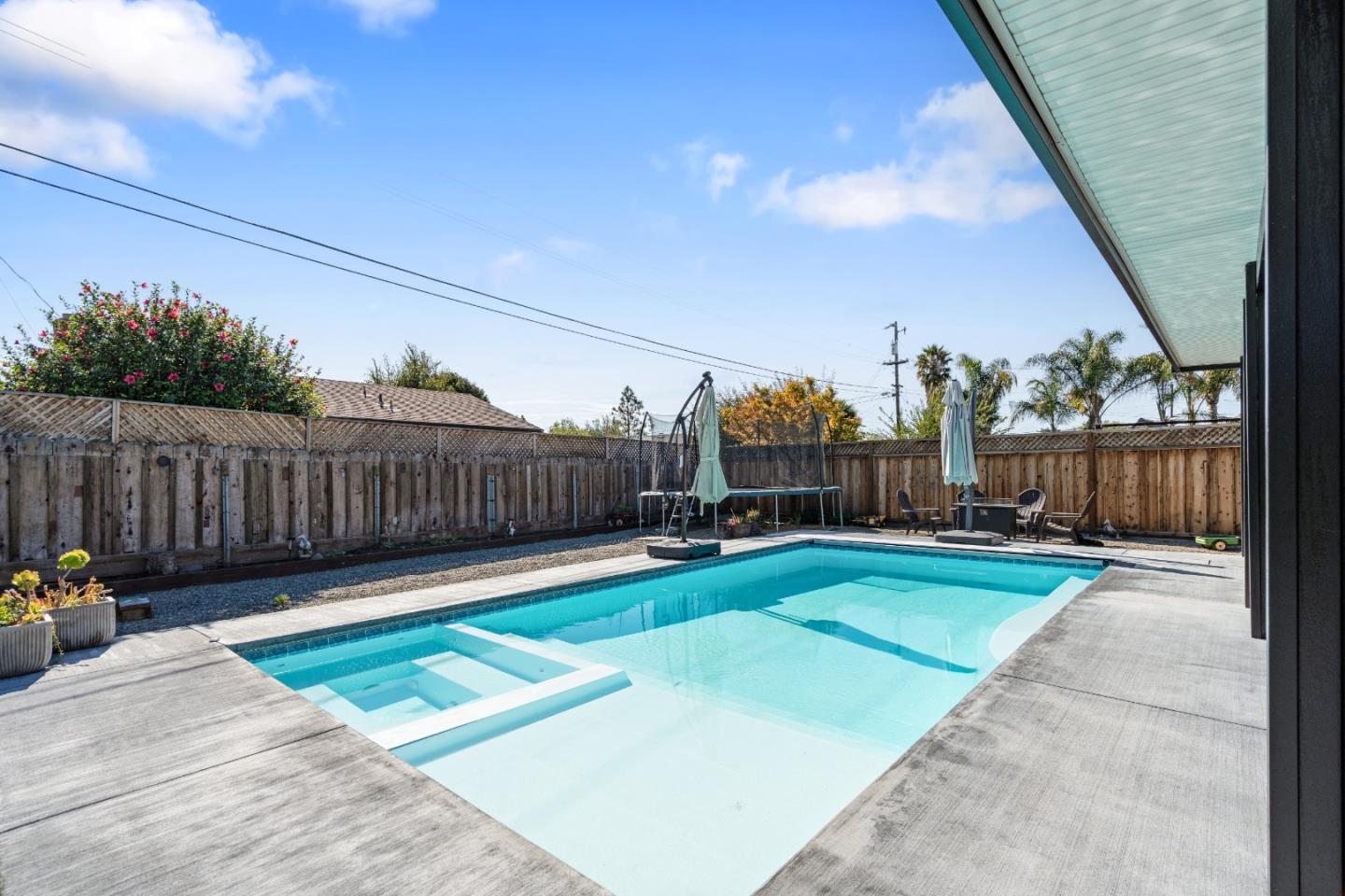 1231 Westward Drive