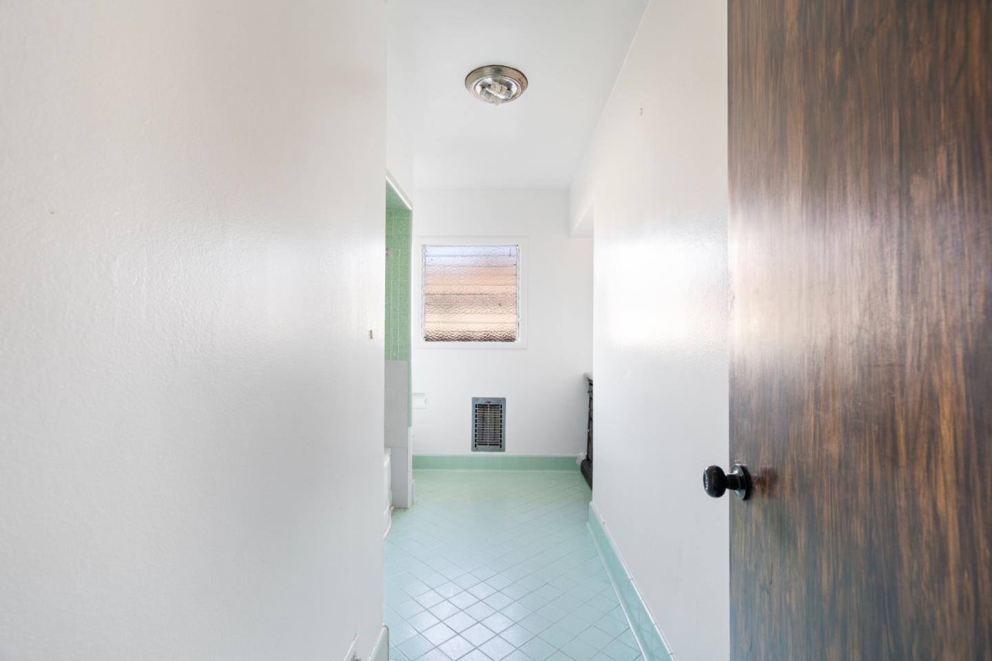 653 South Street