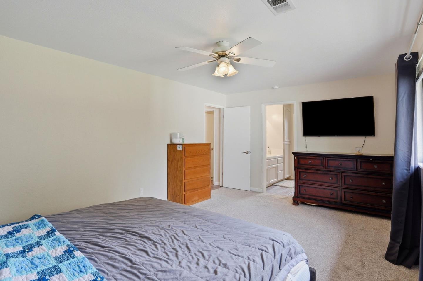 1090 Nez Perce Drive