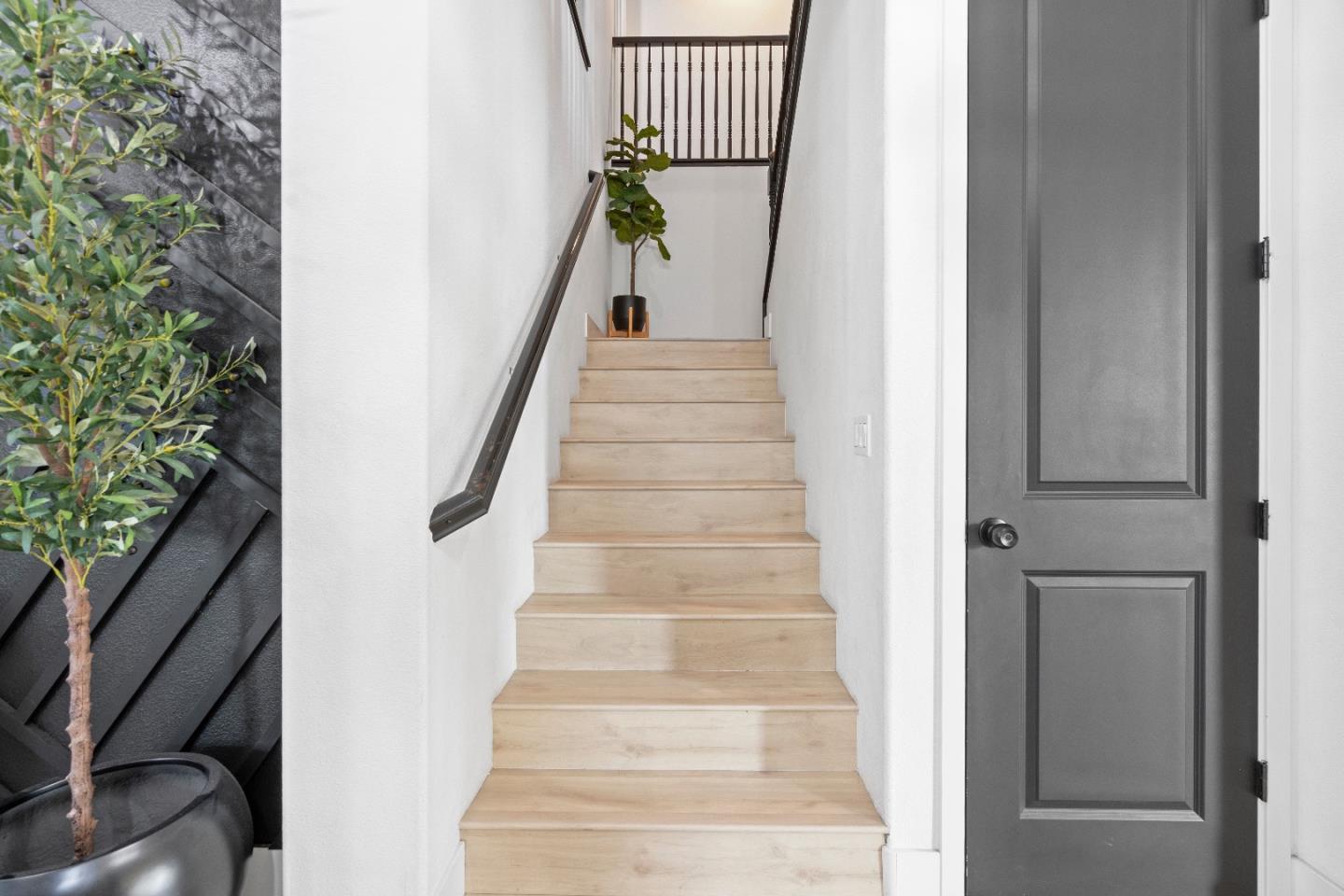 1657 Santana Ranch Drive