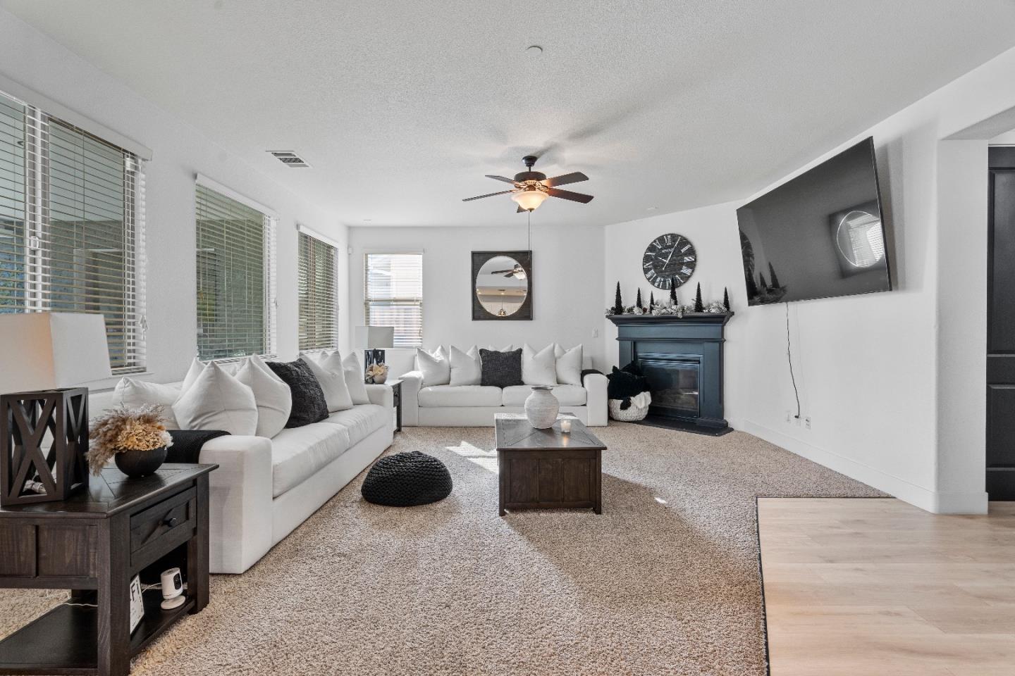 1657 Santana Ranch Drive