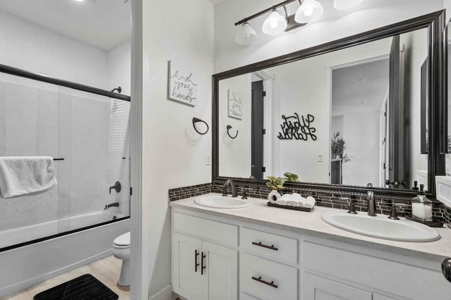 1657 Santana Ranch Drive