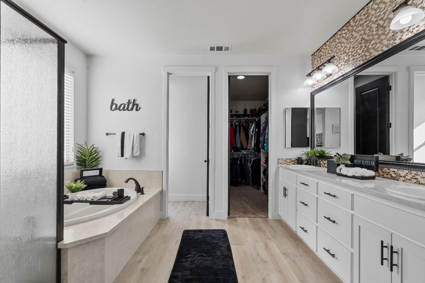 1657 Santana Ranch Drive