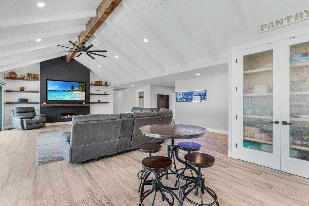 1220 South Ridgemark Drive