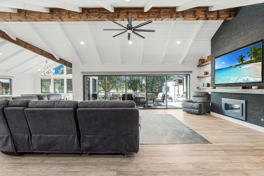 1220 South Ridgemark Drive