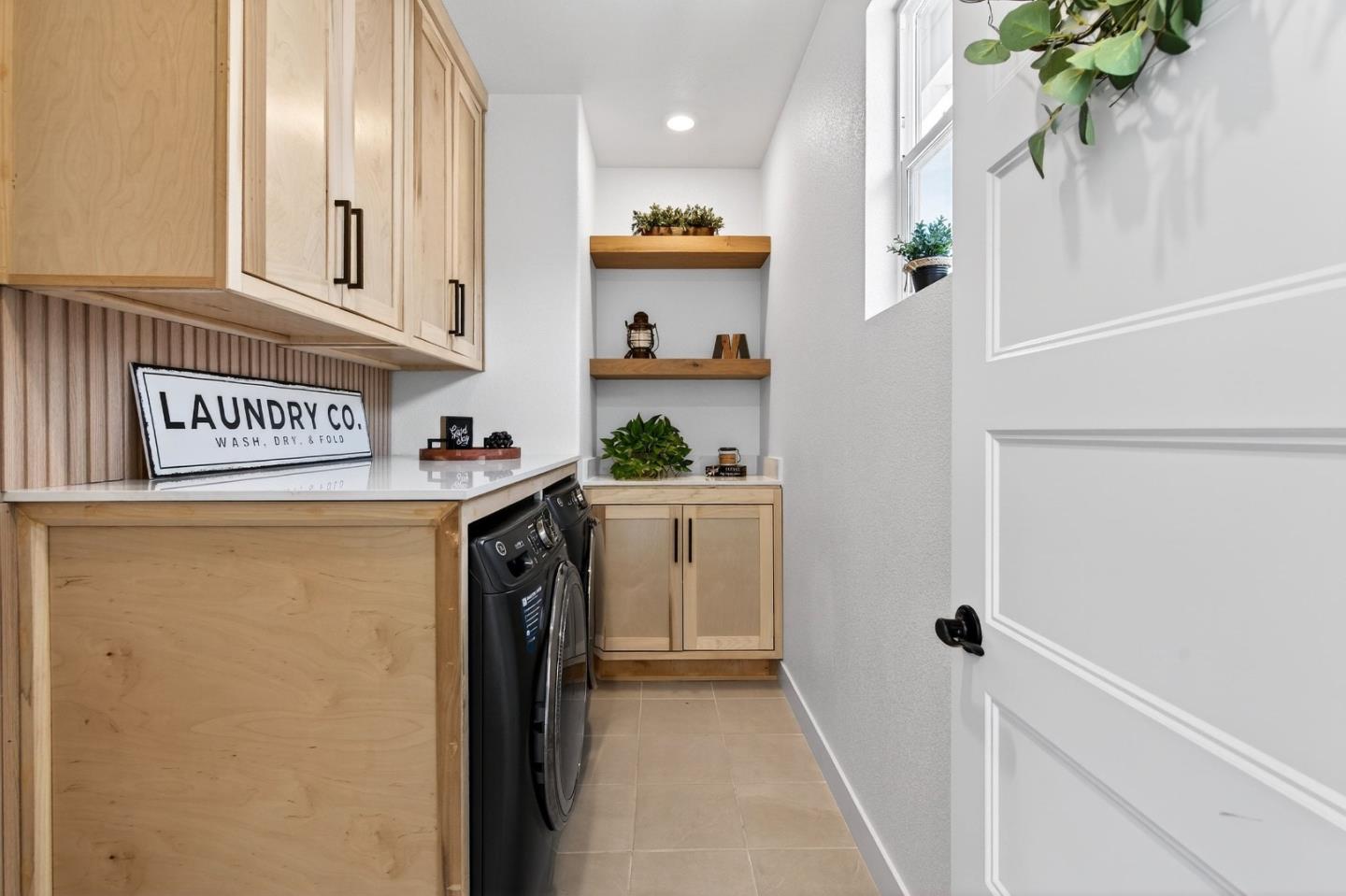 2001 Marigold Street