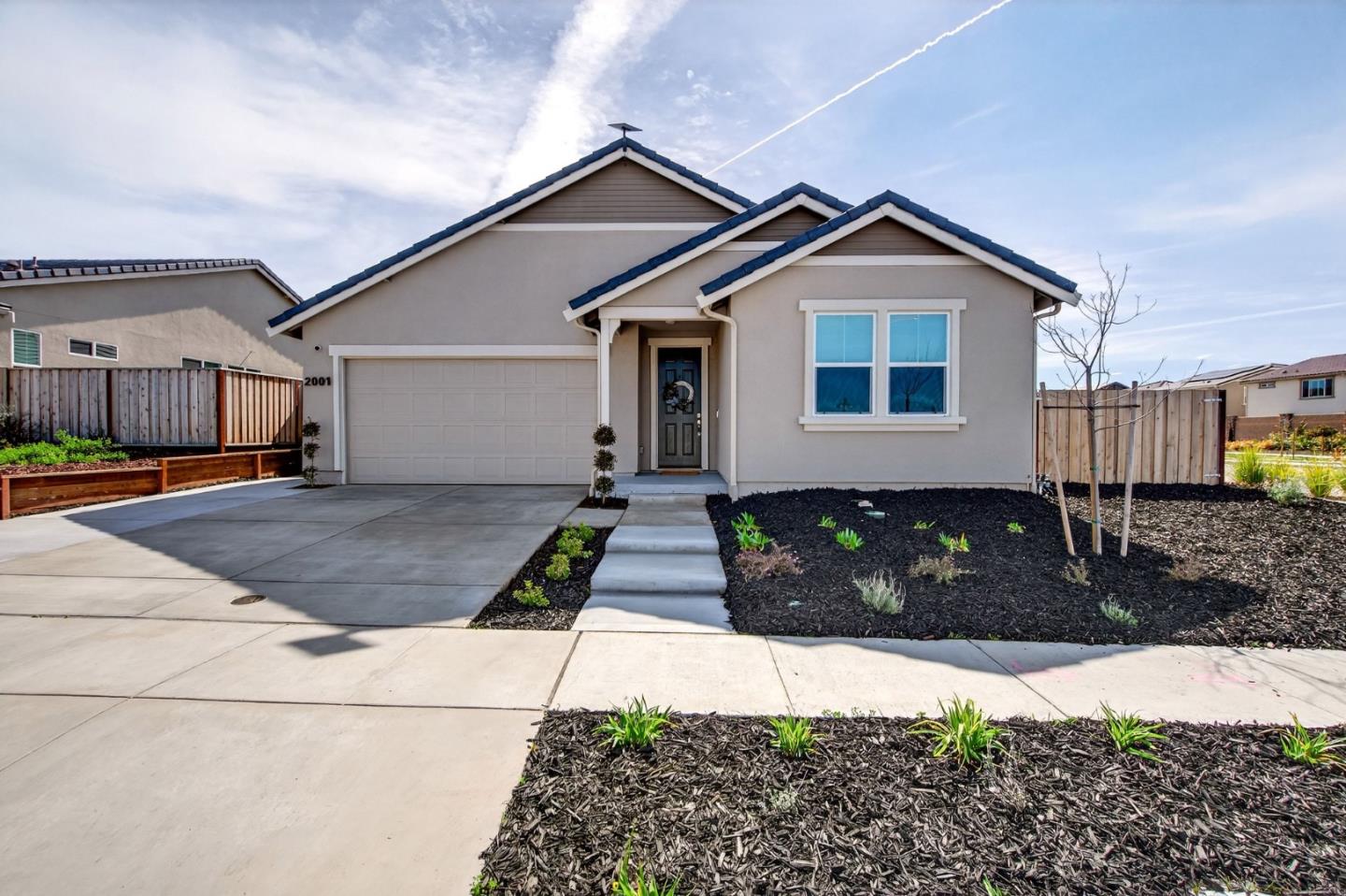 2001 Marigold Street