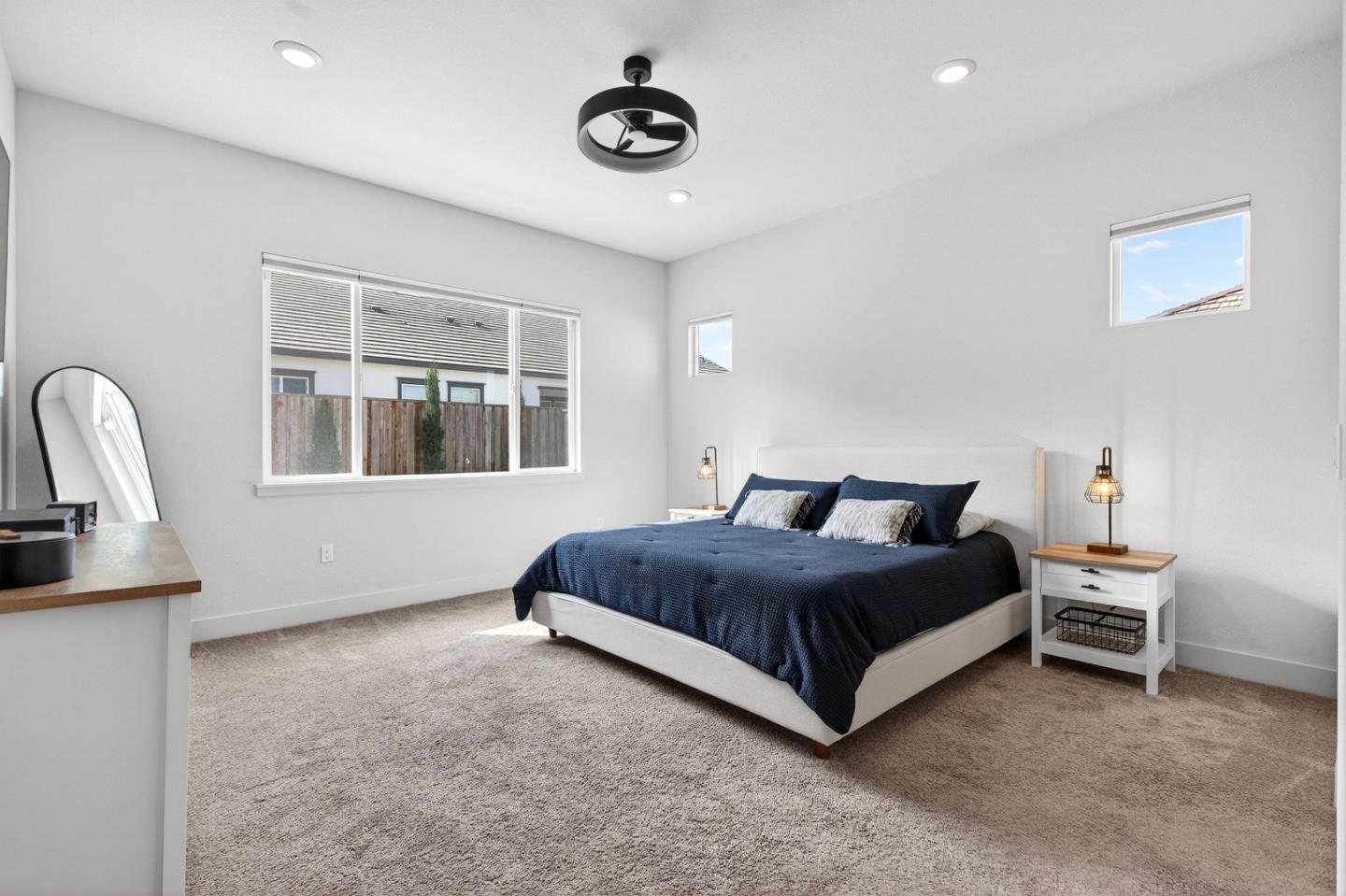 240 Scarlett Way