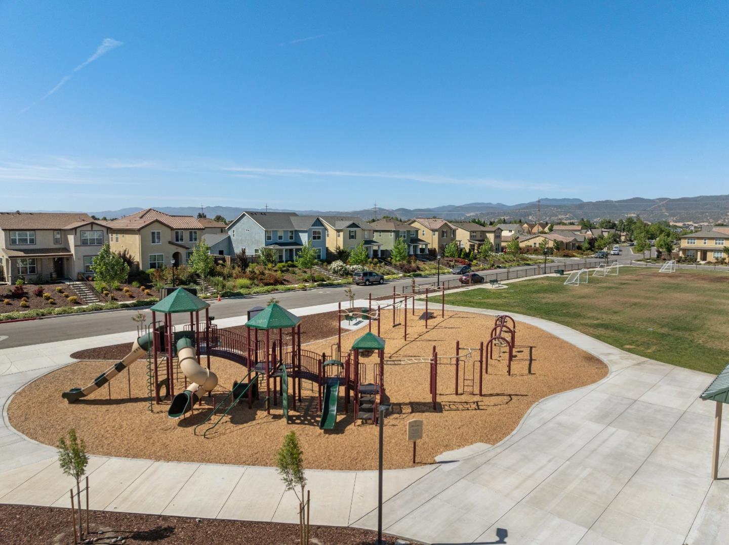 651 Livingston Avenue