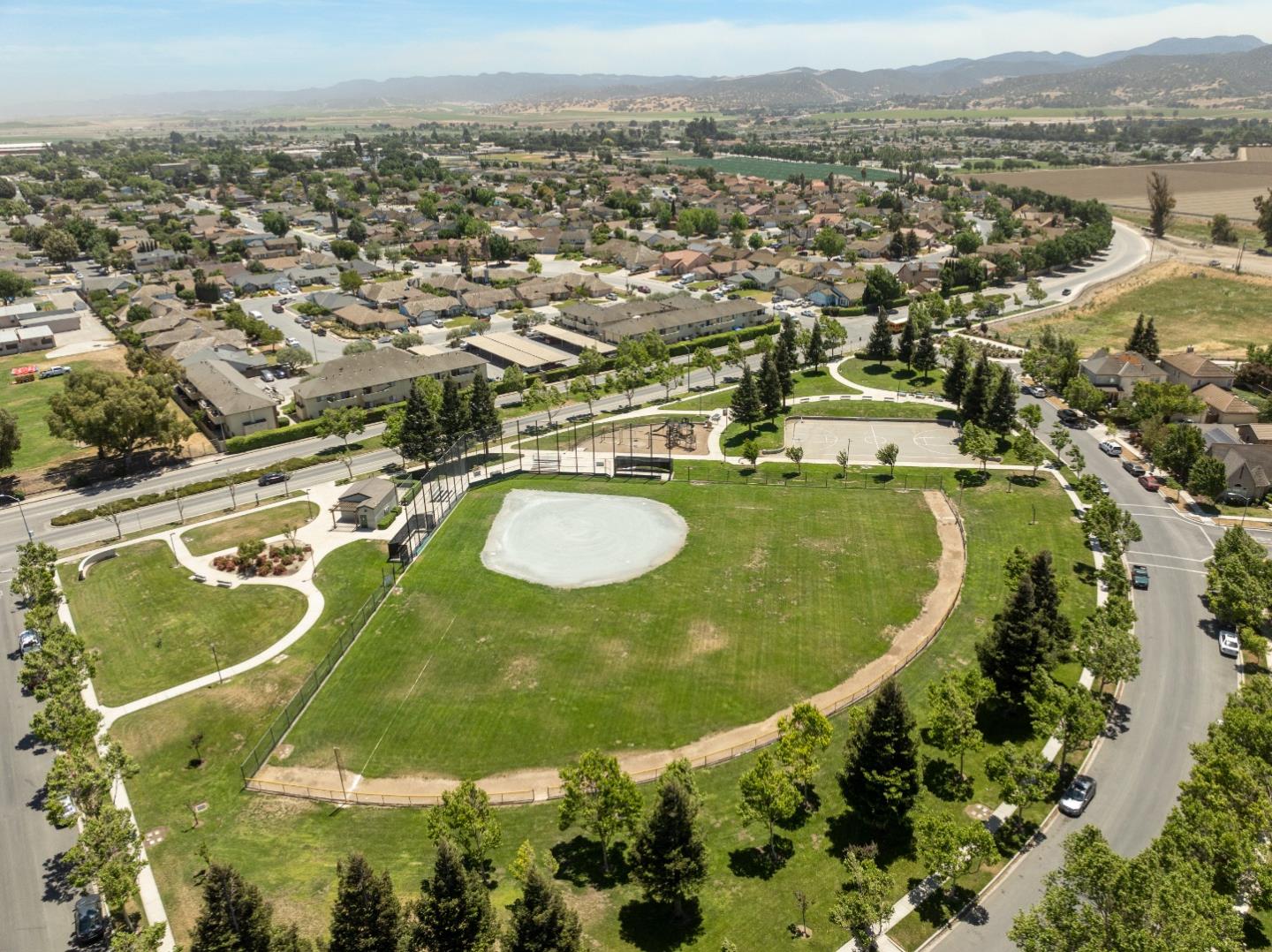 651 Livingston Avenue