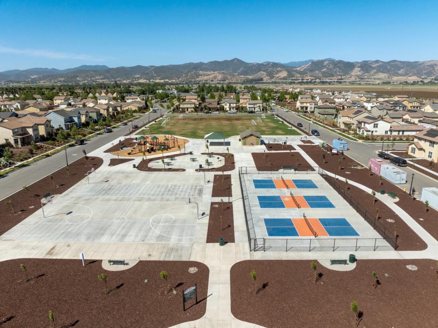 651 Livingston Avenue