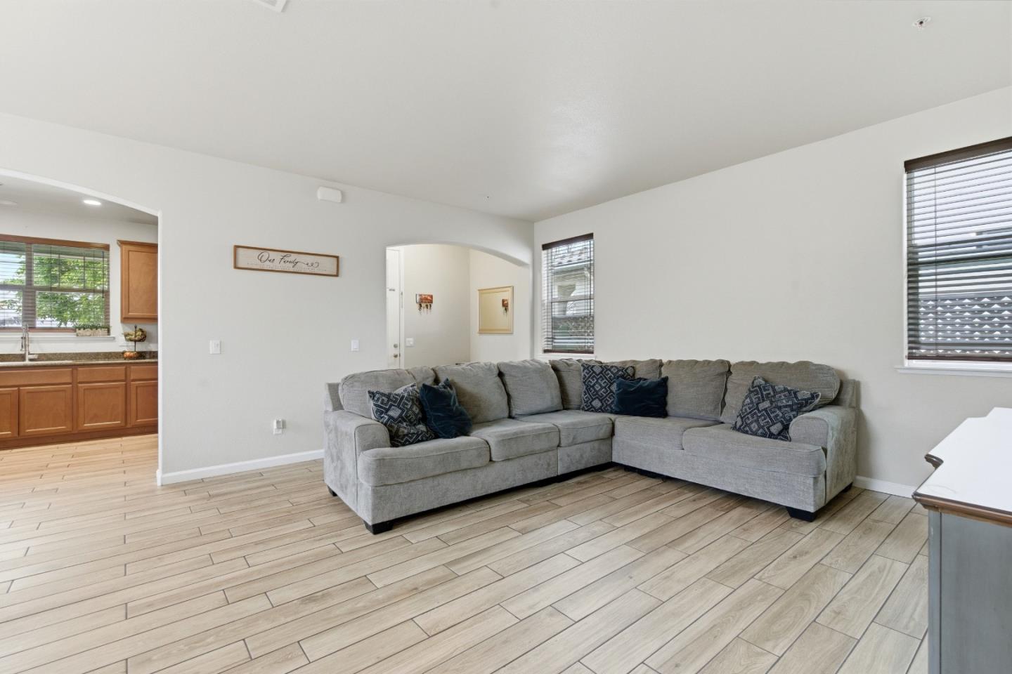 651 Livingston Avenue