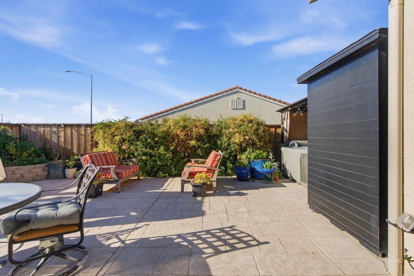 1920 Dylan Street