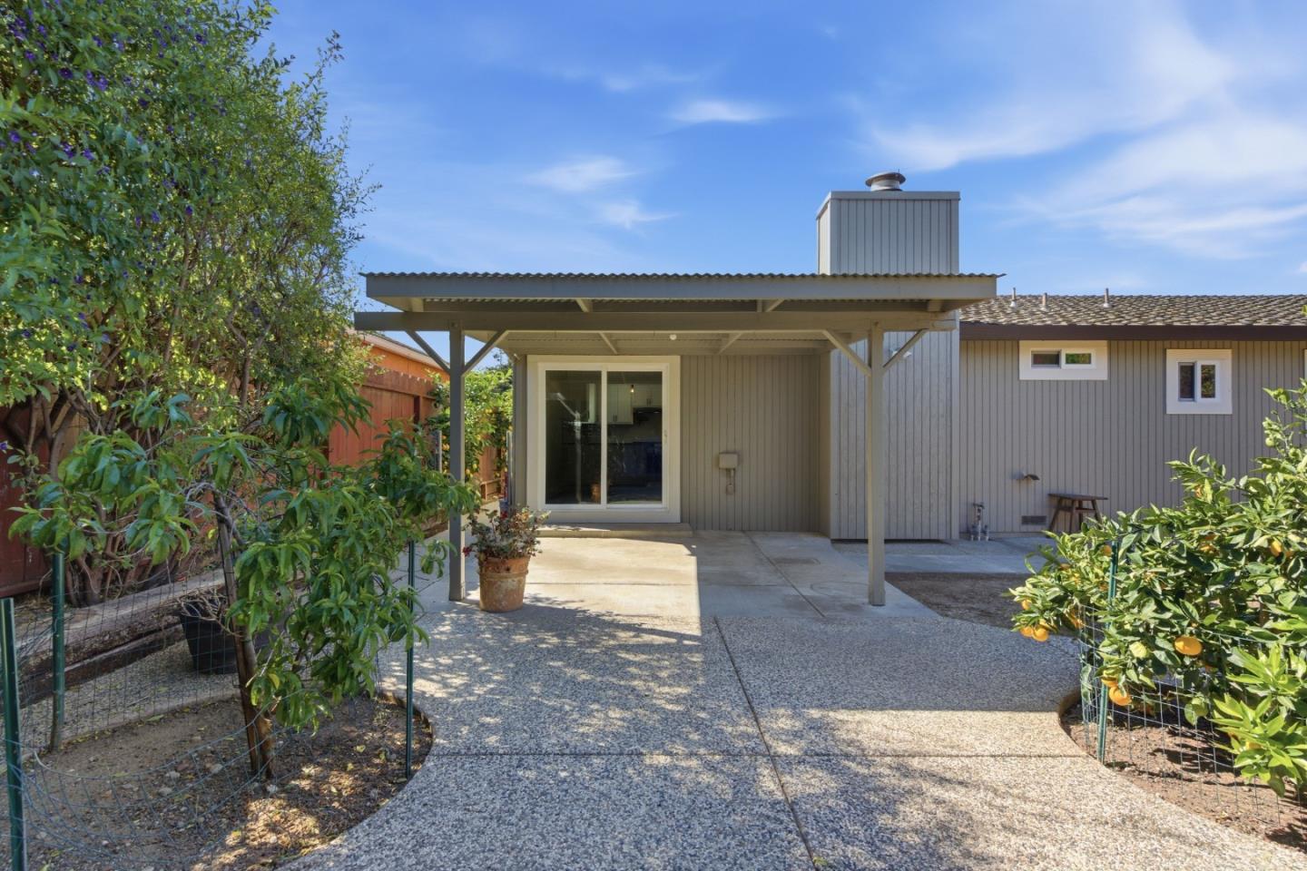 1660 Monte Vista Drive