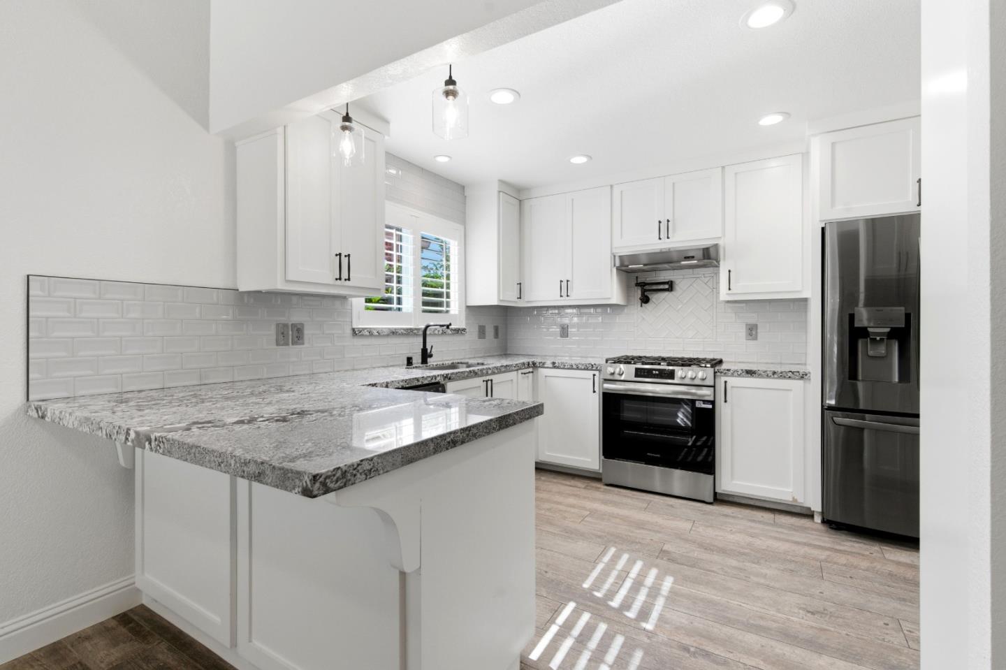 1660 Monte Vista Drive