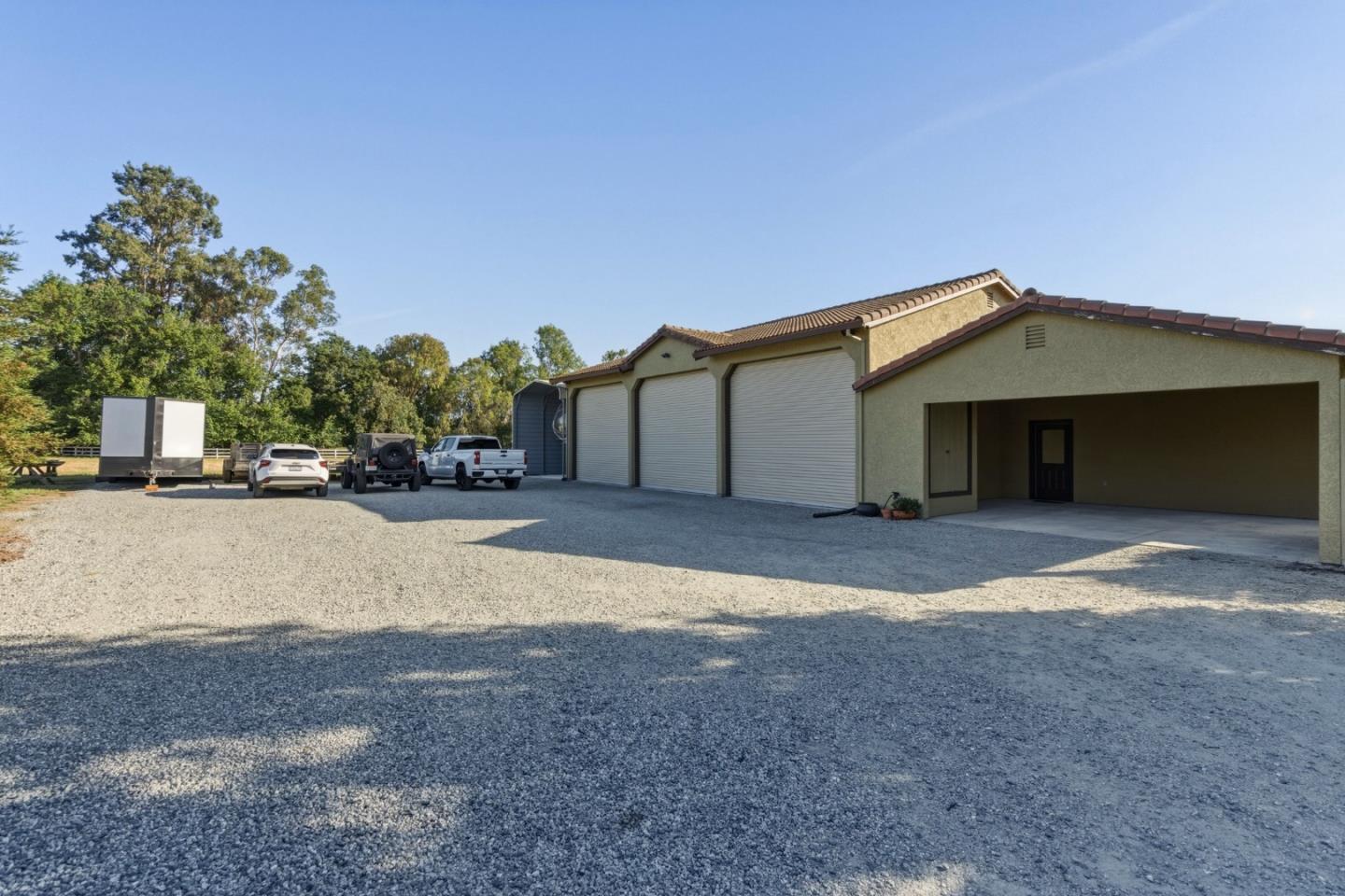 3390 Fallon Road