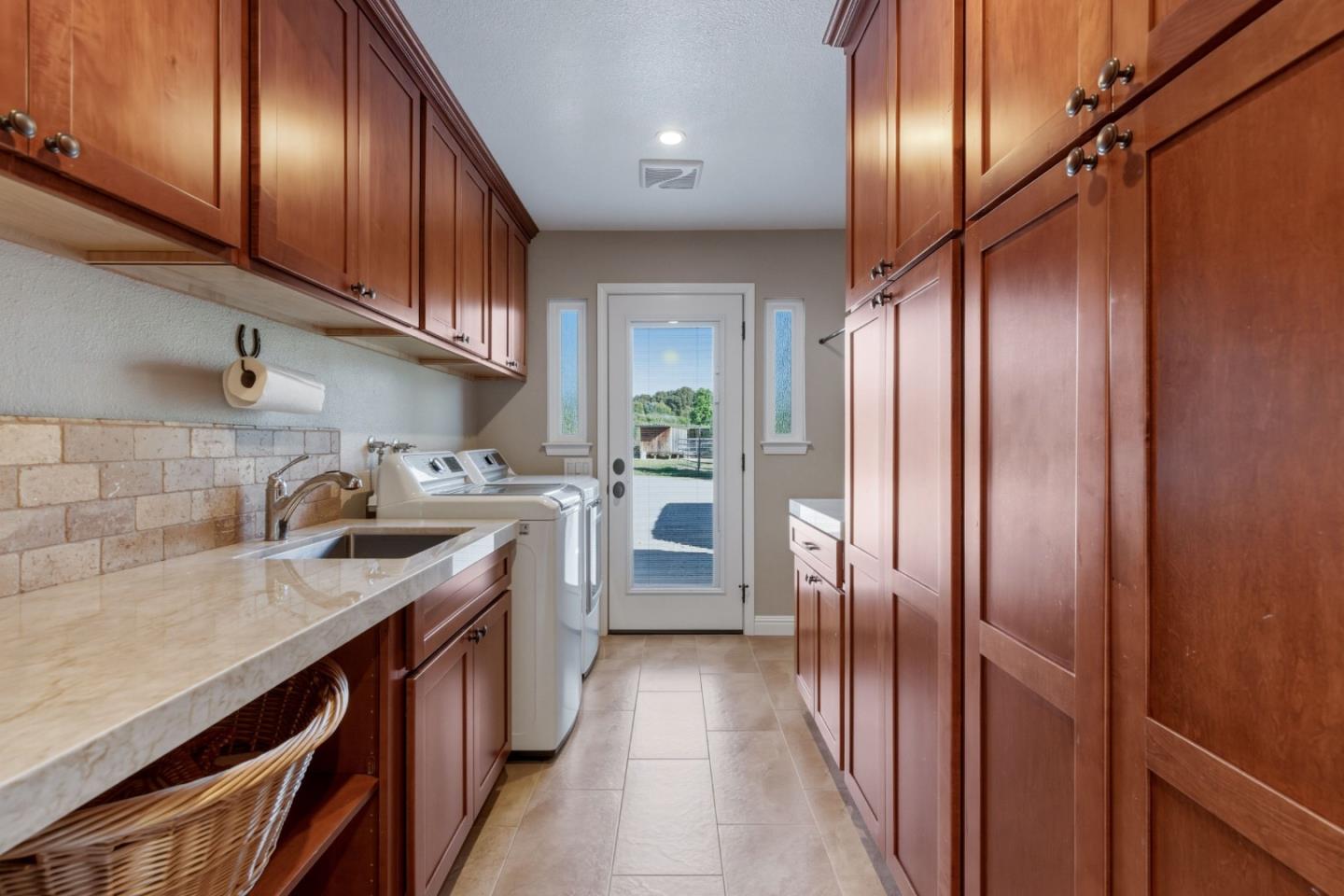 3390 Fallon Road