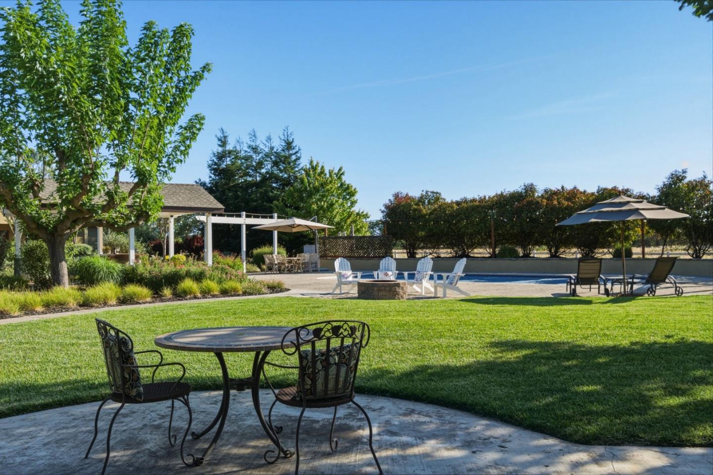 3390 Fallon Road