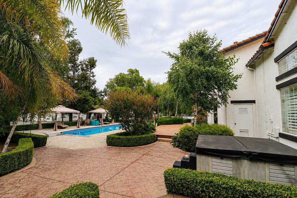 1150 Stony Brook Drive