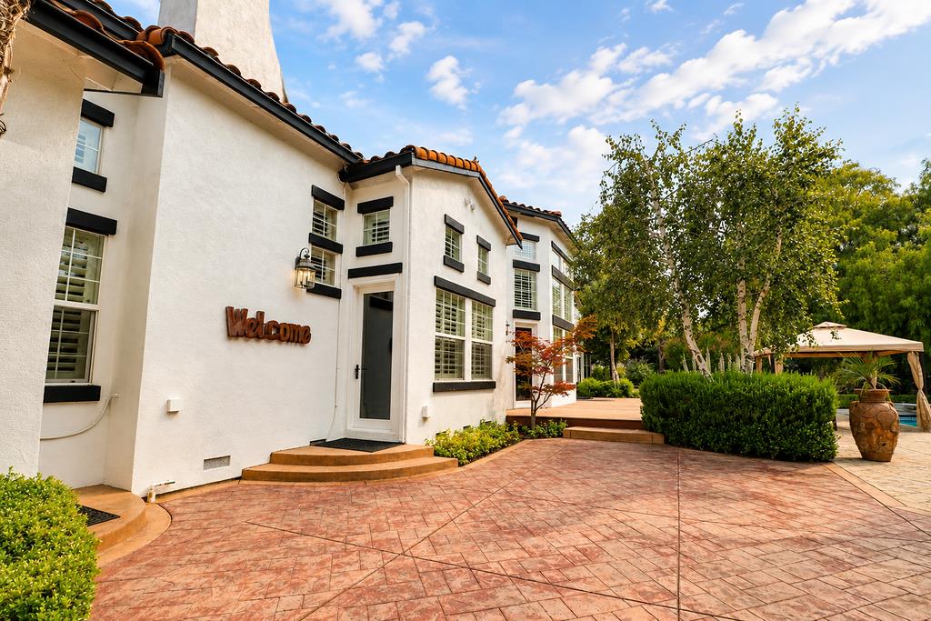 1150 Stony Brook Drive