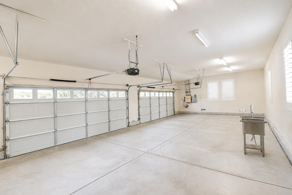 1150 Stony Brook Drive