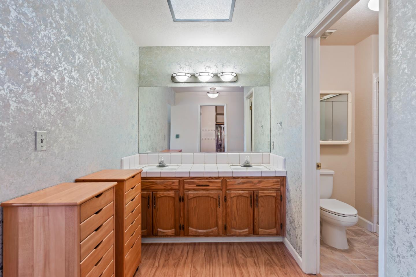 845 Helen Drive