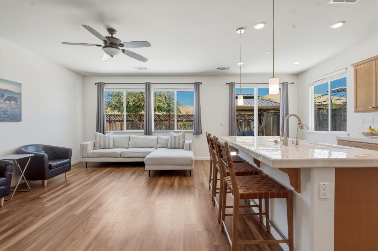 545 San Joaquin CT