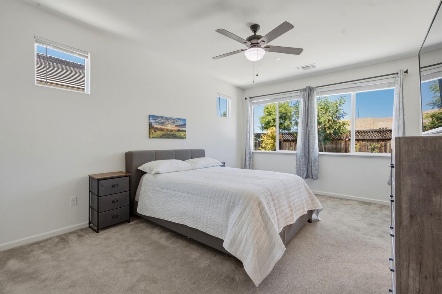 545 San Joaquin CT