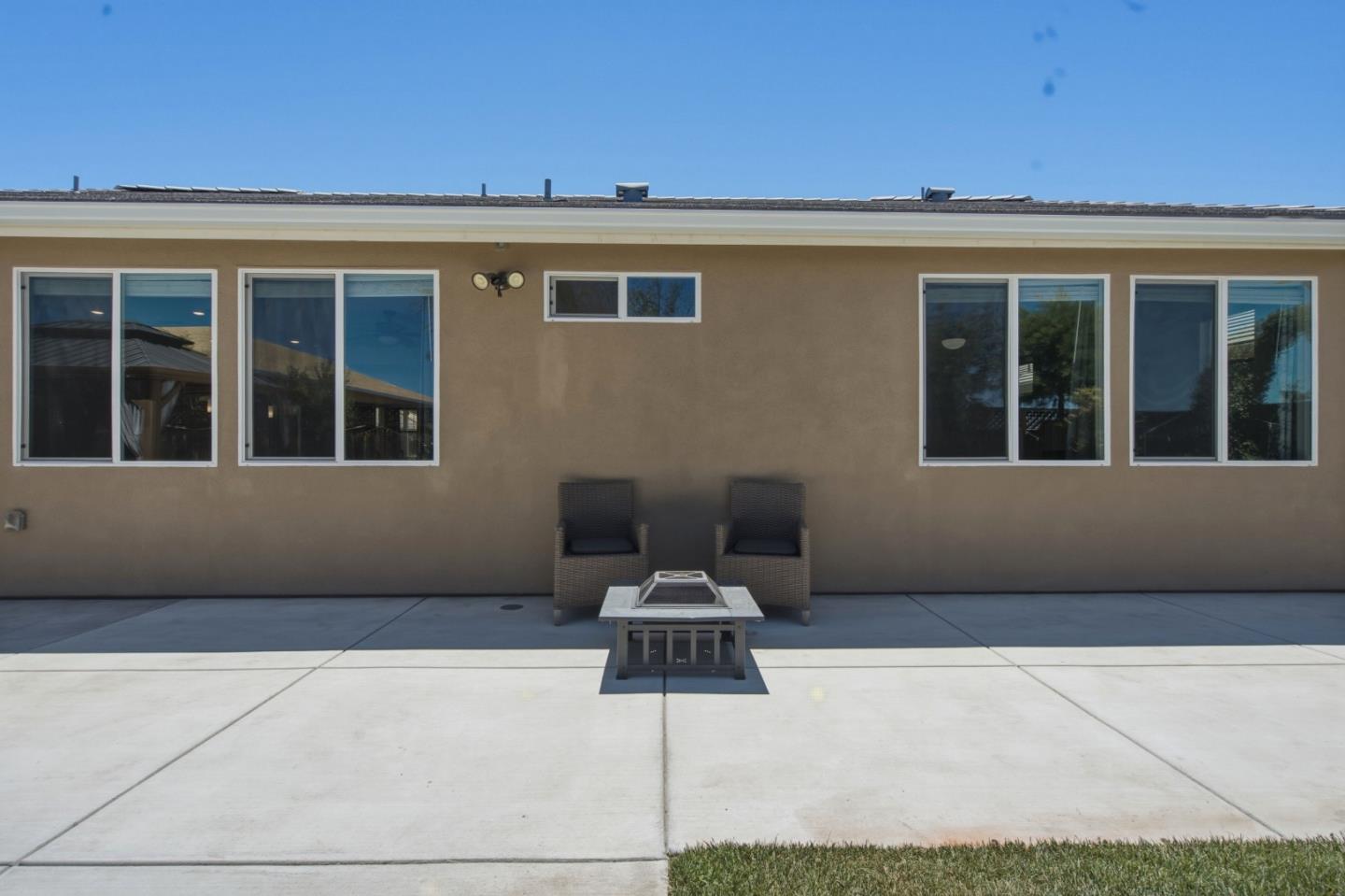 545 San Joaquin CT