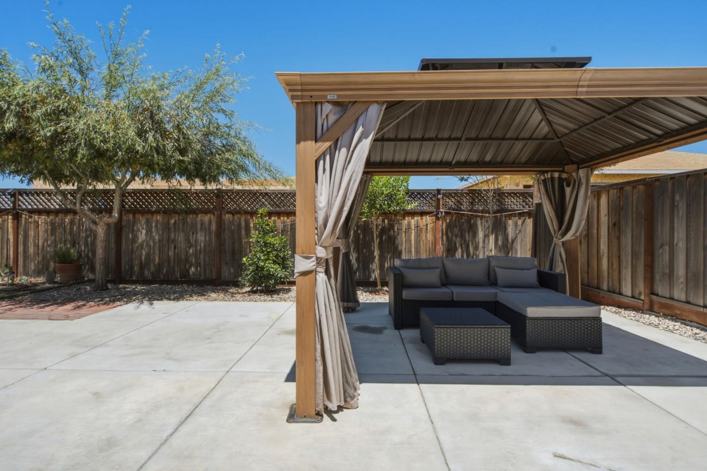 545 San Joaquin CT