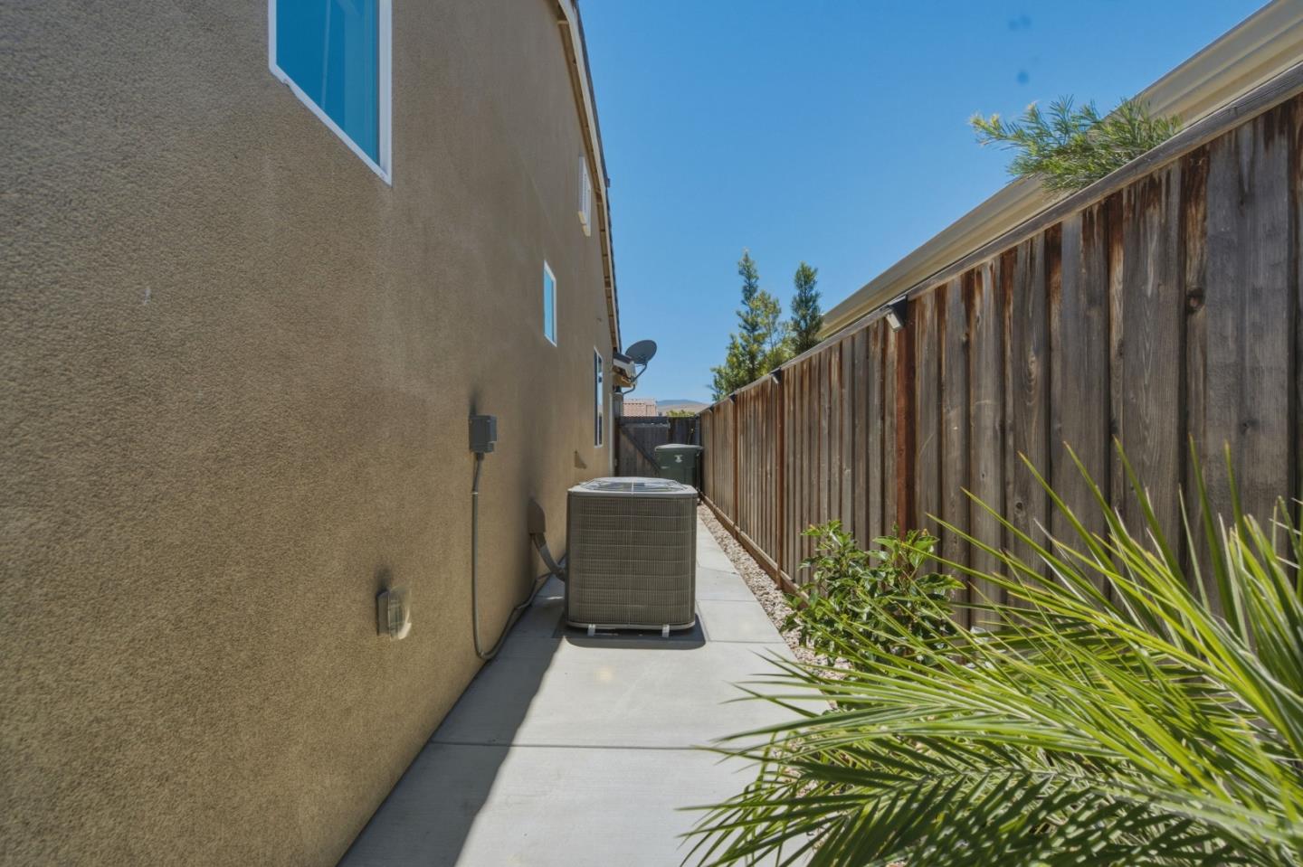 545 San Joaquin CT