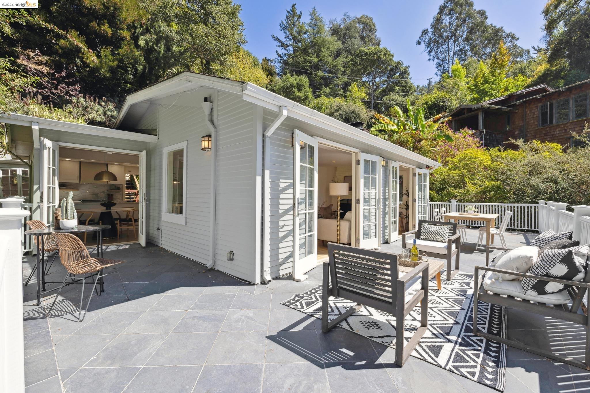 5687 Florence Ter